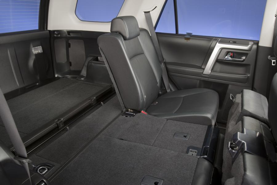  Toyota 4Runner Limited 2010 года  (фото 5 из 48)